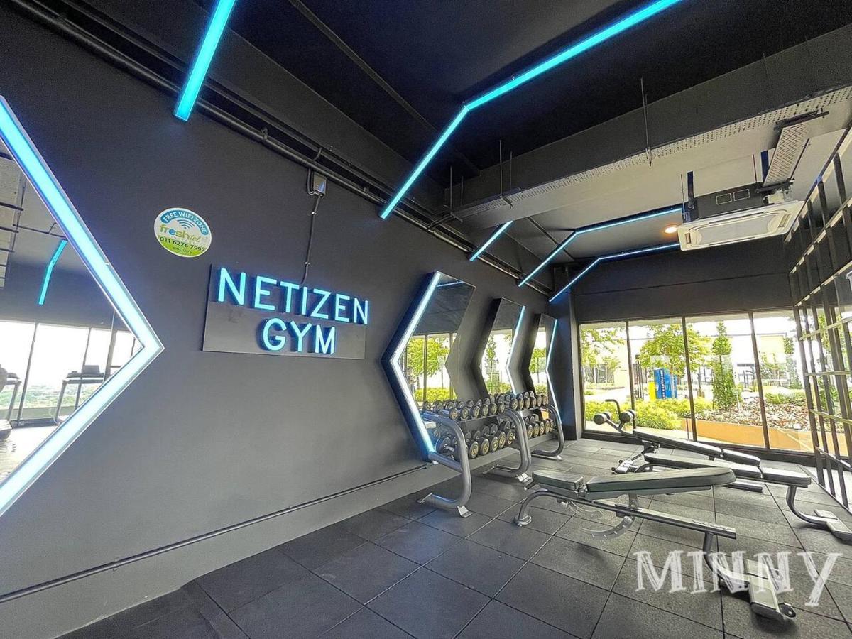 Netizen Near Mrt 2-3Pax Cozy Stay Cheras Exterior foto