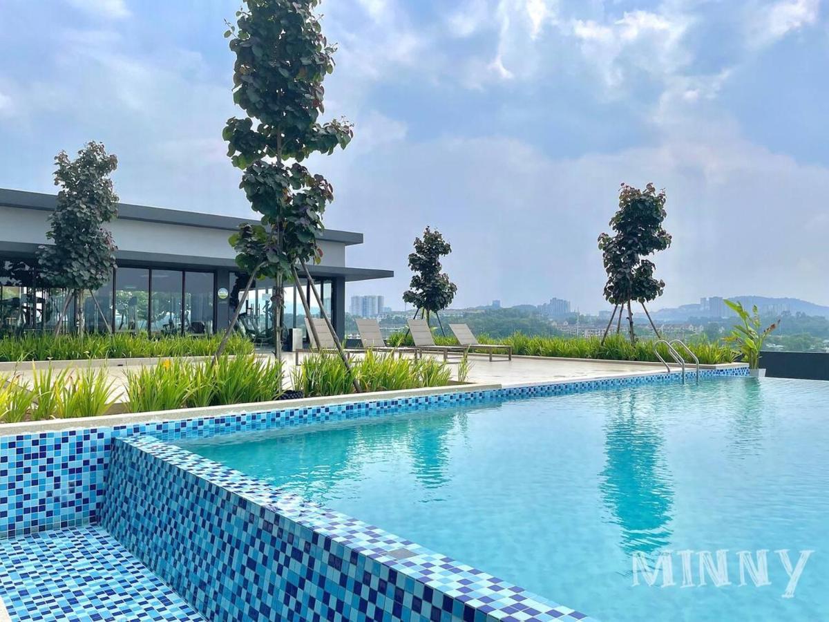 Netizen Near Mrt 2-3Pax Cozy Stay Cheras Exterior foto